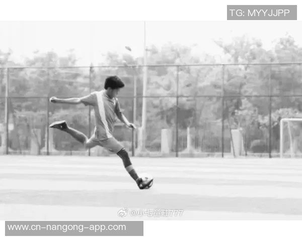 哀悼国安小将郭嘉璇因病抢救无效离世年仅18岁令人心痛